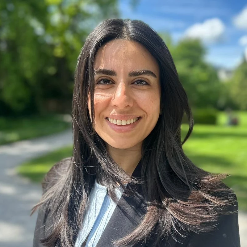 Arezoo Akbari